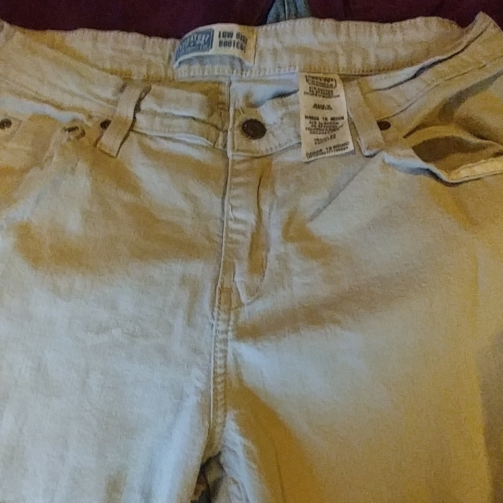 Khaki Levi signature jeans